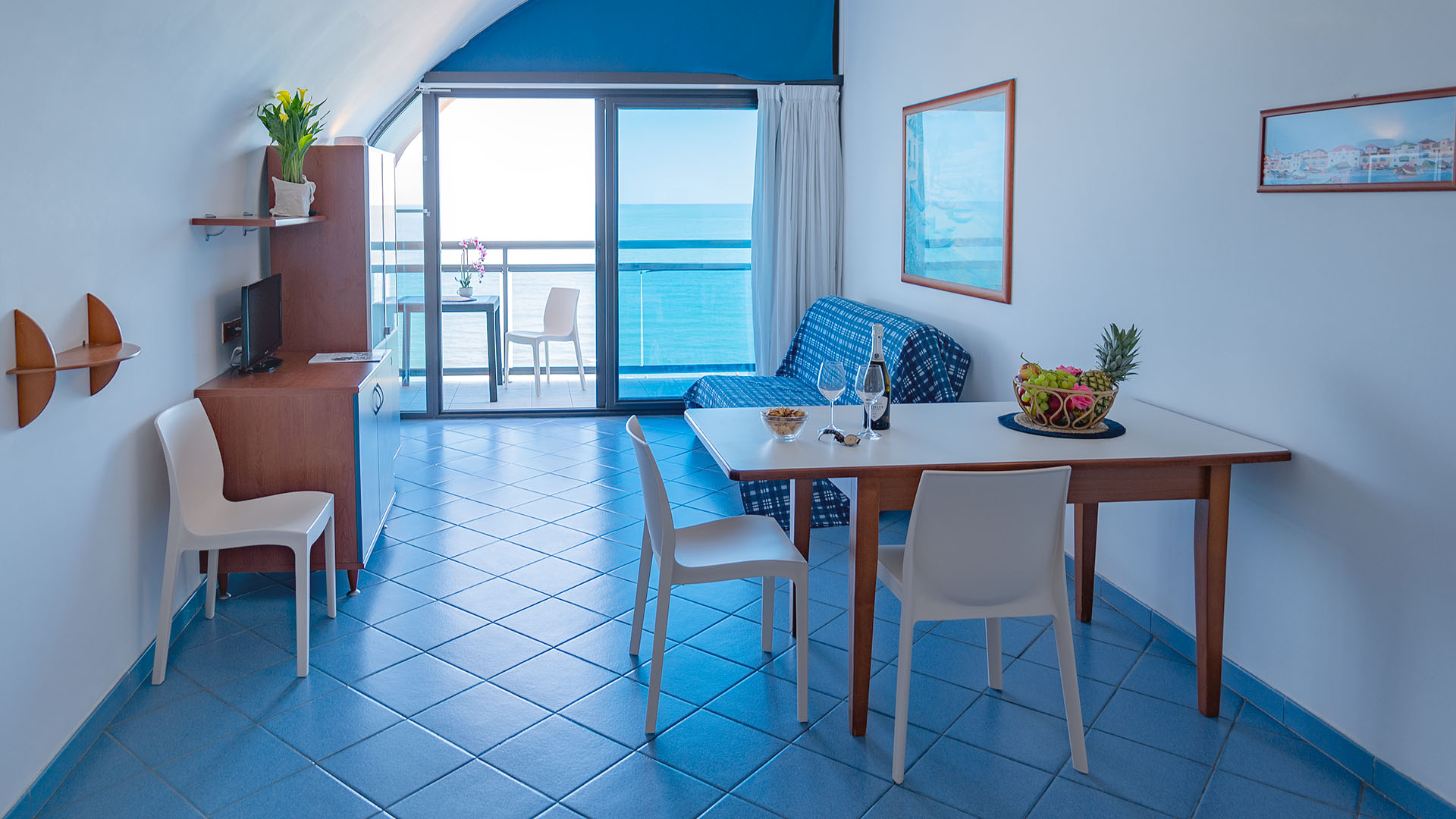 Bilocale fronte mare